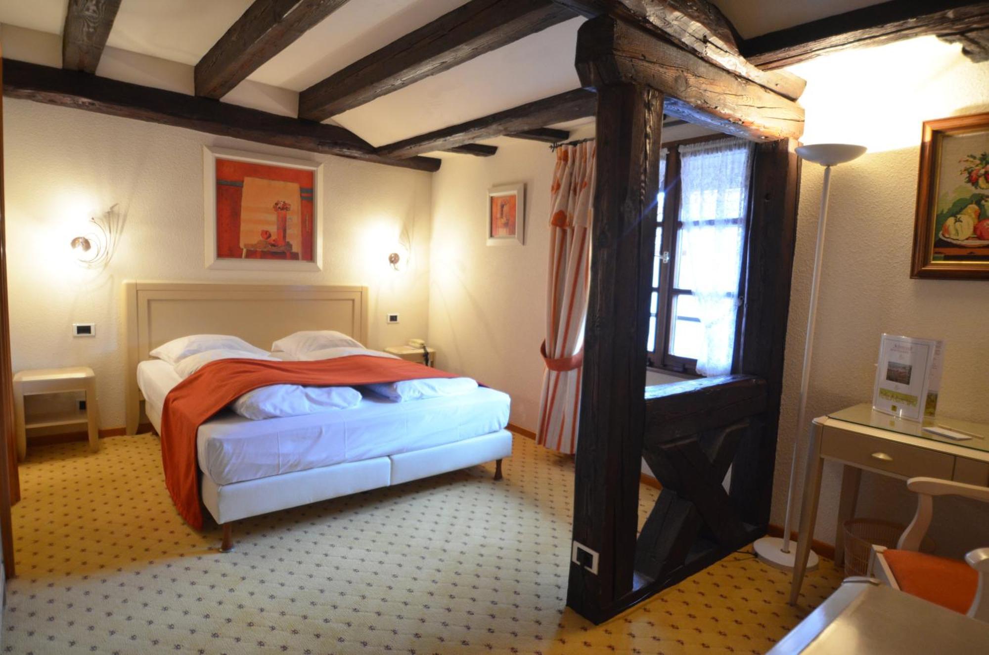 Hostellerie Schwendi Kientzheim Habitación foto
